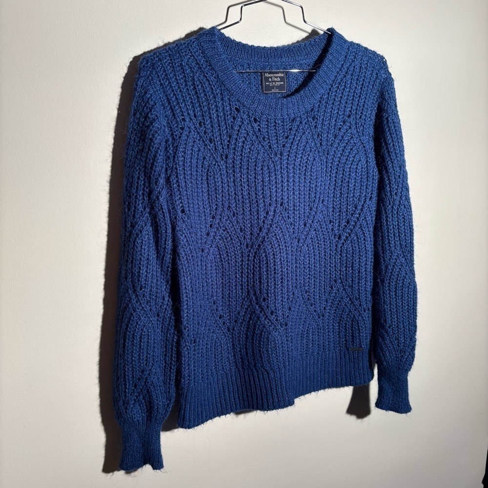 Abercrombie & Fitch Wool Blend Blue Knit Sweater